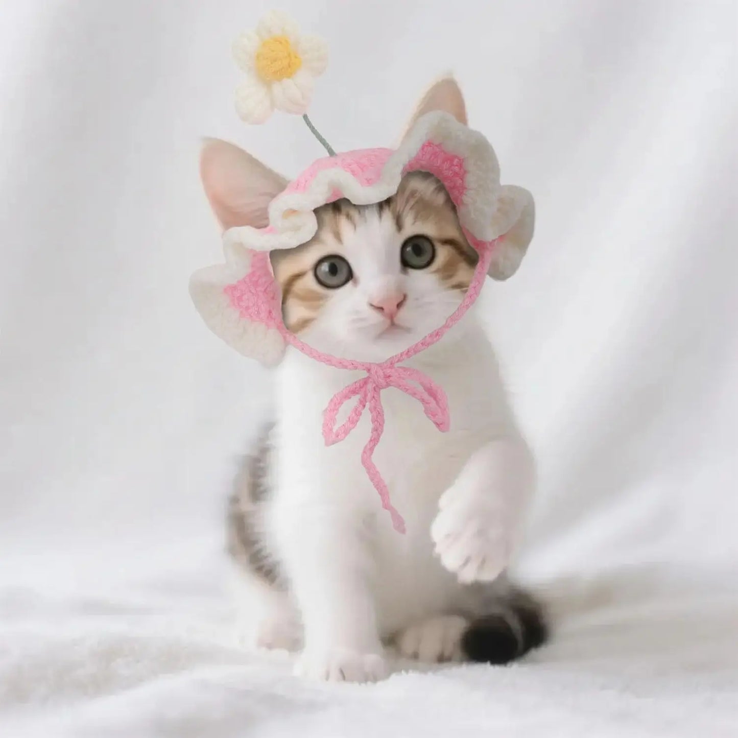 Flower Crochet Pet Hat – Knitted Cat & Puppy Costume